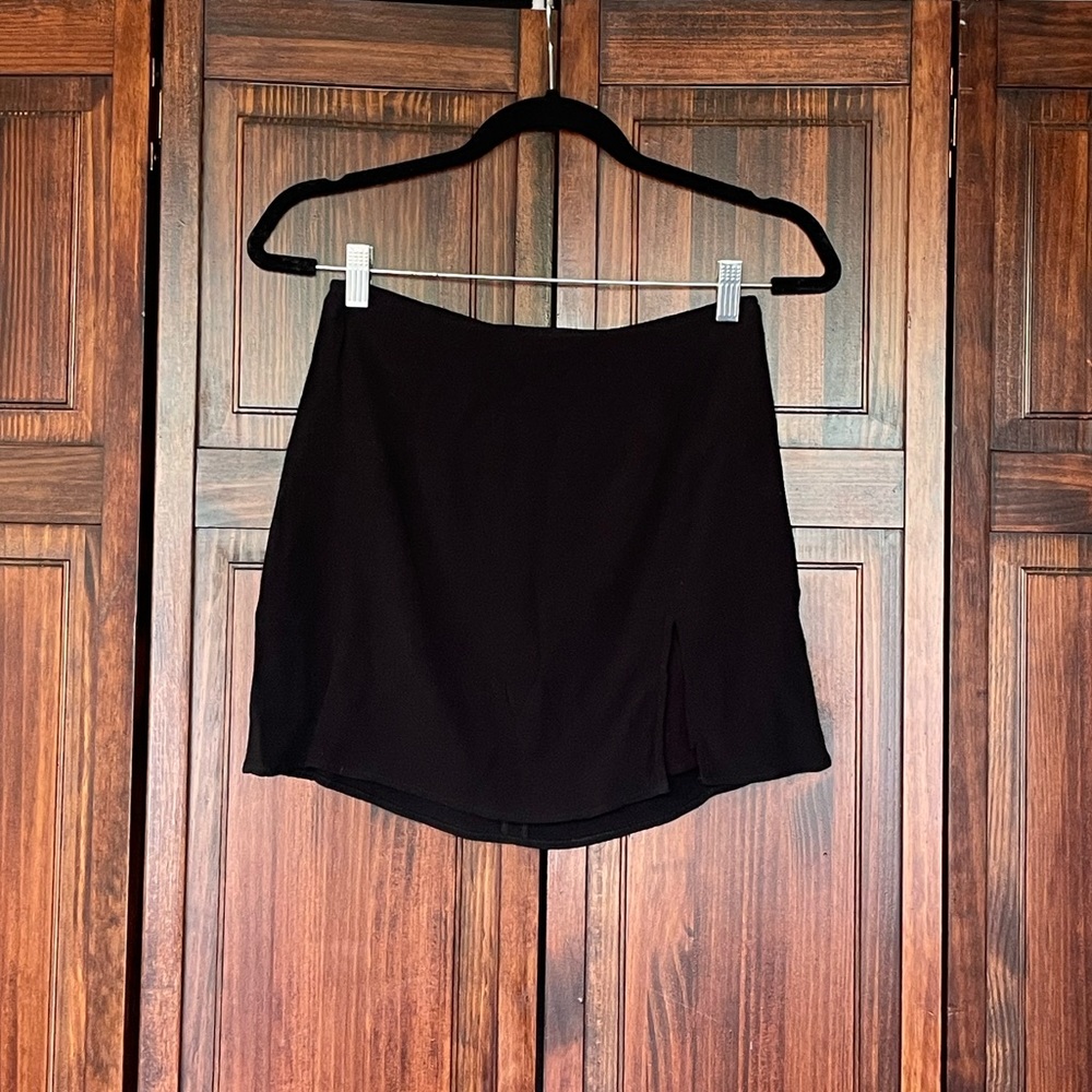 Black Aritzia Mini Skirt